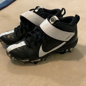 Nike Kids Black and White Cleats